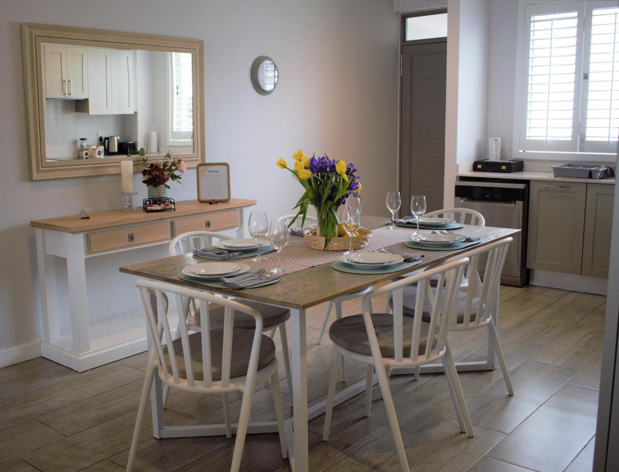 Spacious, Modern & Convenient Franschhoek Exterior foto